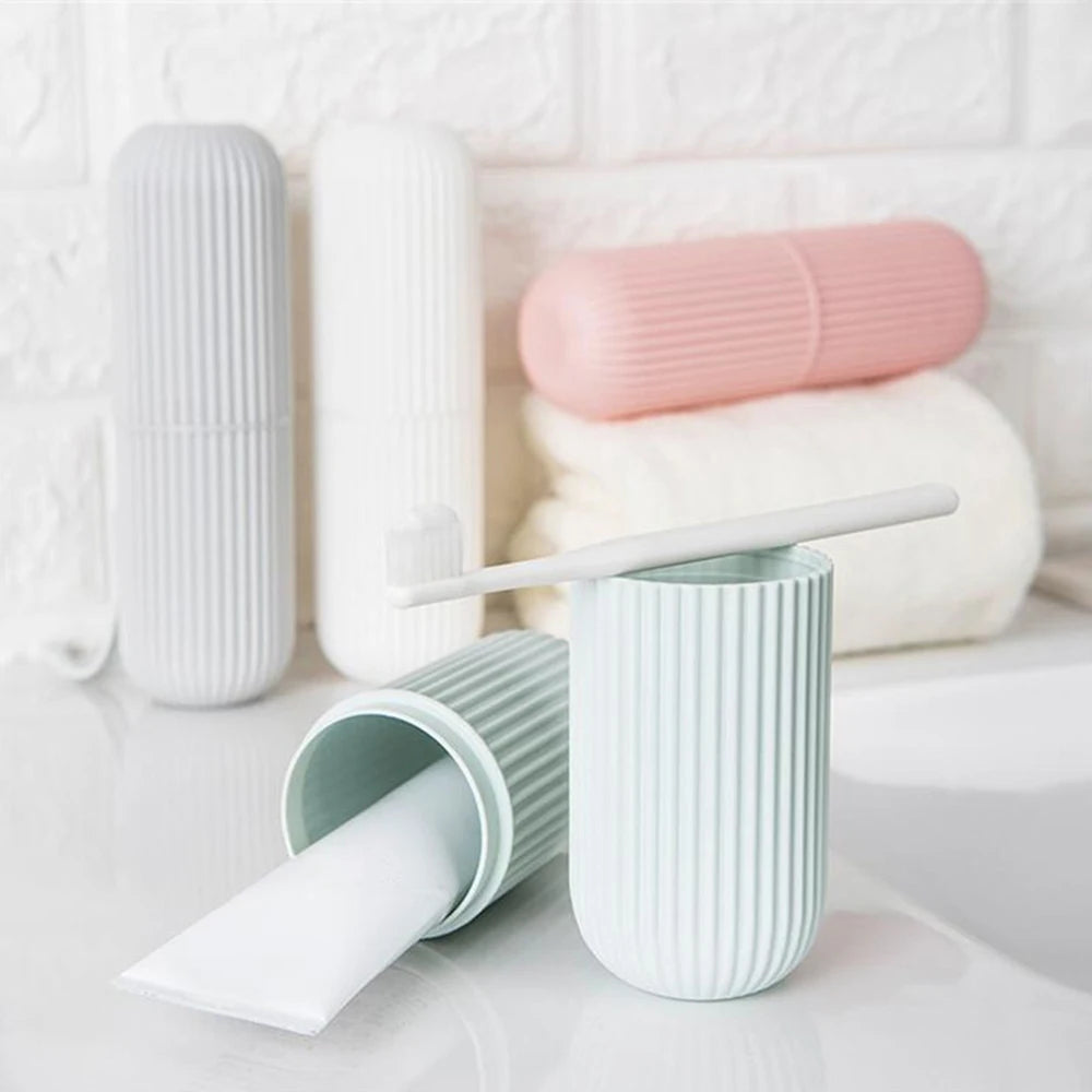 Boîte de Voyage NomadPack™ 2-en-1 – Brosse à Dents & Dentifrice | Avec Gobelet Intégré